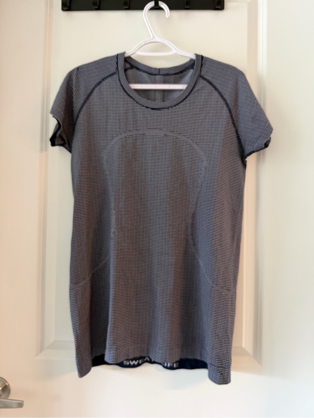 Lululemon Swiftly Tech Short-sleeve Shirt, size 12